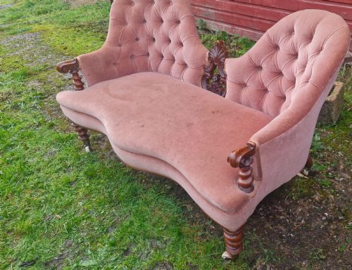 VICTORIAN CONVERSATION SEAT WITH BARLEY TWIST FRAME - ADDITIONAL PHOTO 3