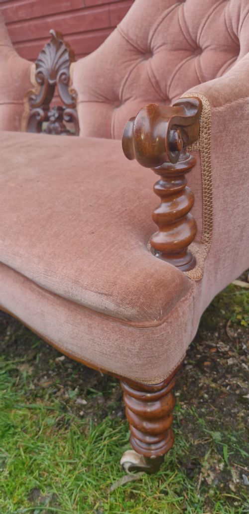VICTORIAN CONVERSATION SEAT WITH BARLEY TWIST FRAME - ADDITIONAL PHOTO 5