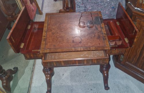 REGENCY MAHOGANY WRITING TABLE - ADDITIONAL PHOTO 17