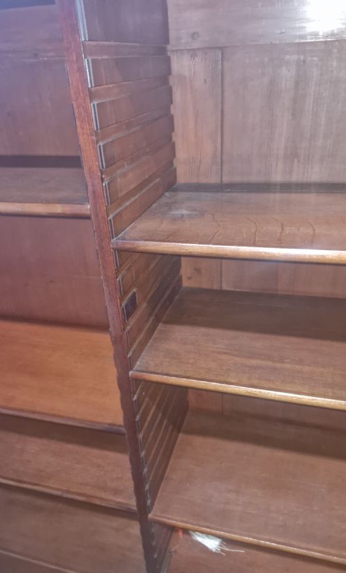 LARGE MAHOGANY LIBRARY BOOKCASE - ADDITIONAL PHOTO 8