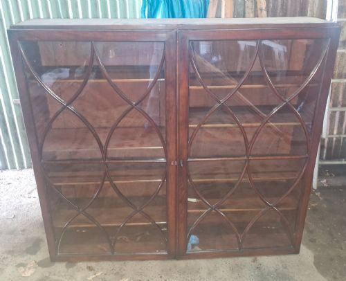LARGE MAHOGANY LIBRARY BOOKCASE - ADDITIONAL PHOTO 10