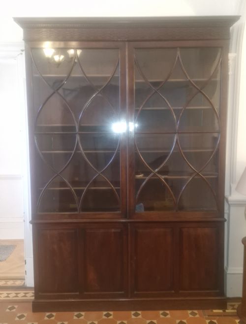 LARGE MAHOGANY LIBRARY BOOKCASE - ADDITIONAL PHOTO 22