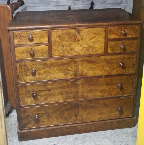 VICTORIAN BURR WALNUT CHEST OF DRAWERS - ADDITIONAL PHOTO 2