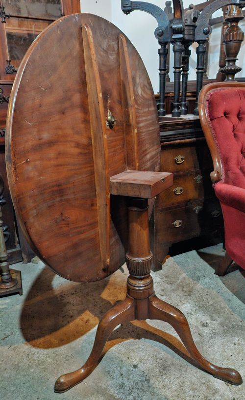 REGENCY MAHOGANY TRIPOD TABLE - ADDITIONAL PHOTO 2