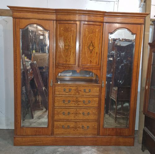 GOOD QUALITY INLAID SATINWOOD 3 SECTION WARDROBE - ADDITIONAL PHOTO 1