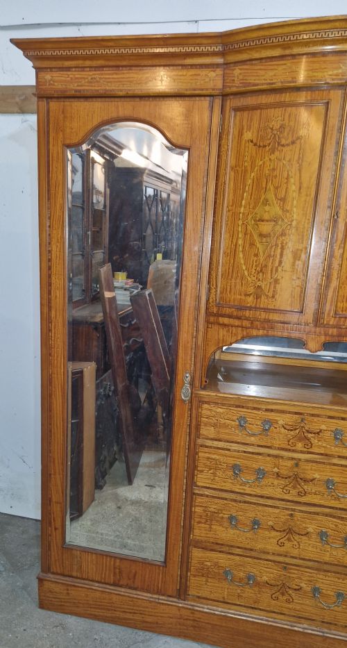 GOOD QUALITY INLAID SATINWOOD 3 SECTION WARDROBE - ADDITIONAL PHOTO 5