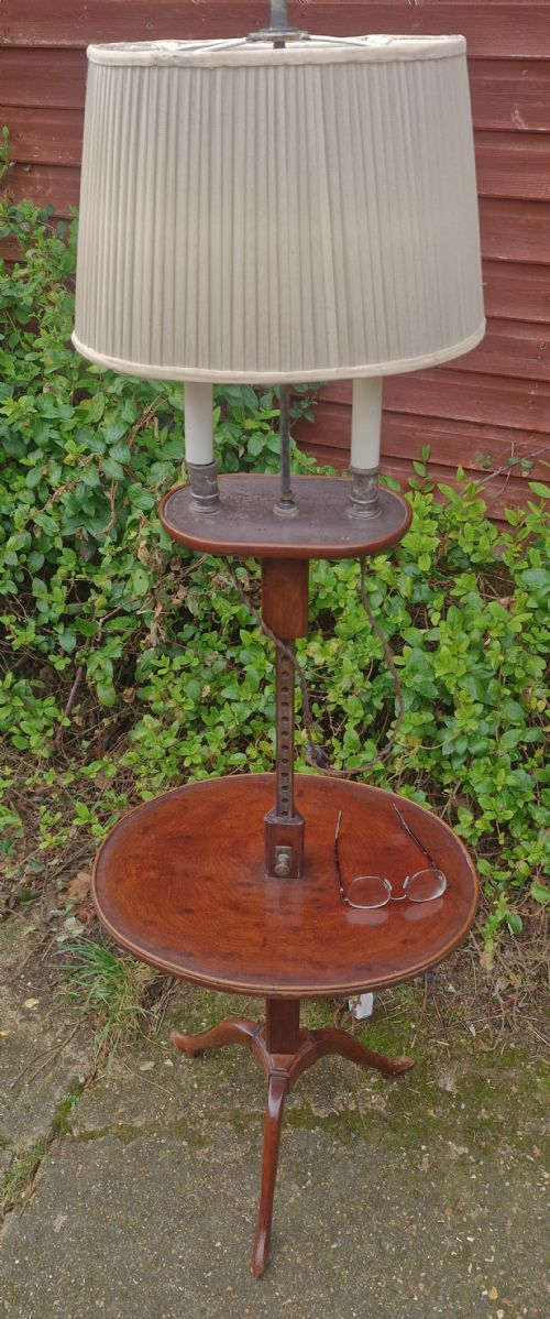 INTERESTING AND UNUSUAL CONVERTED LAMP TABLE - ADDITIONAL PHOTO 3