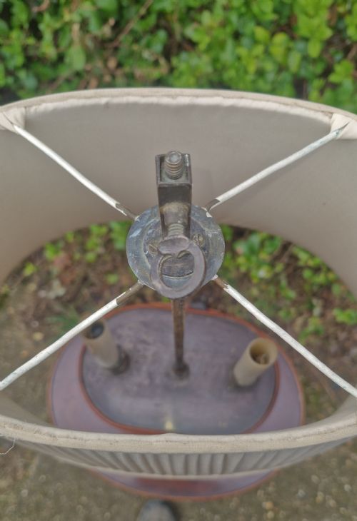 INTERESTING AND UNUSUAL CONVERTED LAMP TABLE - ADDITIONAL PHOTO 4