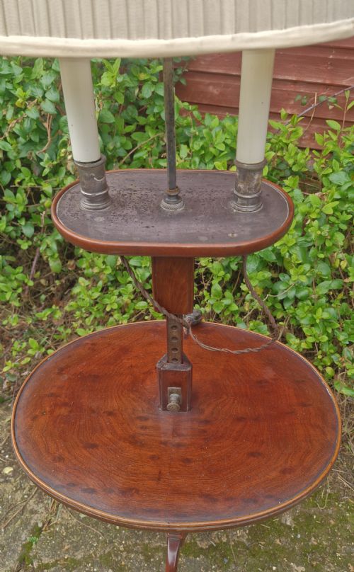 INTERESTING AND UNUSUAL CONVERTED LAMP TABLE - ADDITIONAL PHOTO 5