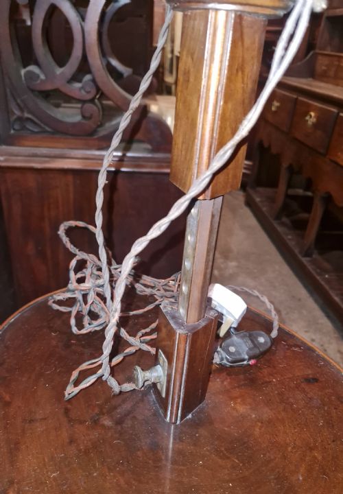 INTERESTING AND UNUSUAL CONVERTED LAMP TABLE - ADDITIONAL PHOTO 12