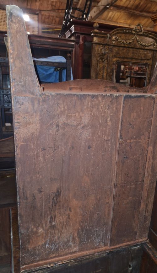 NEAT AND PRACTICAL REGENCY MAHOGANY BOW FRONT CHEST OF DRAWERS - ADDITIONAL PHOTO 5