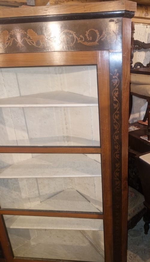 DANISH GLAZED CORNER CABINET - ADDITIONAL PHOTO 4
