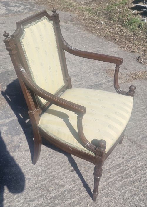 ELEGANT EDWARDIAN UPHOLSTERED OPEN ARMCHAIR - ADDITIONAL PHOTO 2