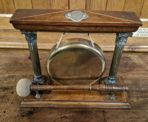 Edwardian Oak Table Top Dinner Gong.