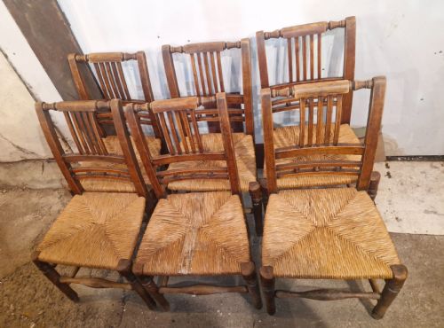 Set of 6 Rush Seat Kitchen Dining Chairs.