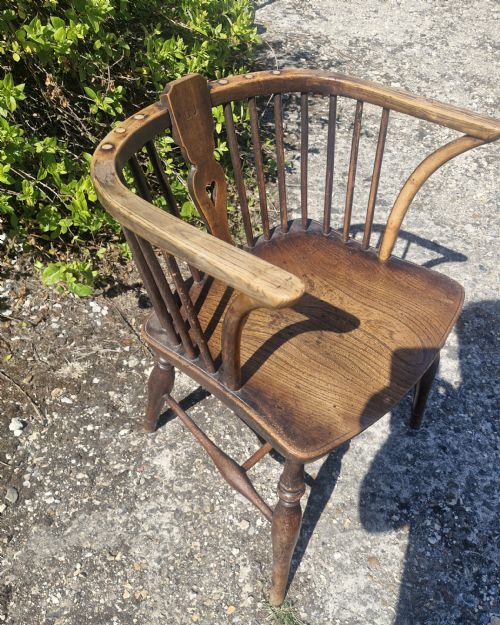 MID 19TH WINDSOR DESK ARMCHAIR WITH INITIALS TO BACK SPLAT - ADDITIONAL PHOTO 2