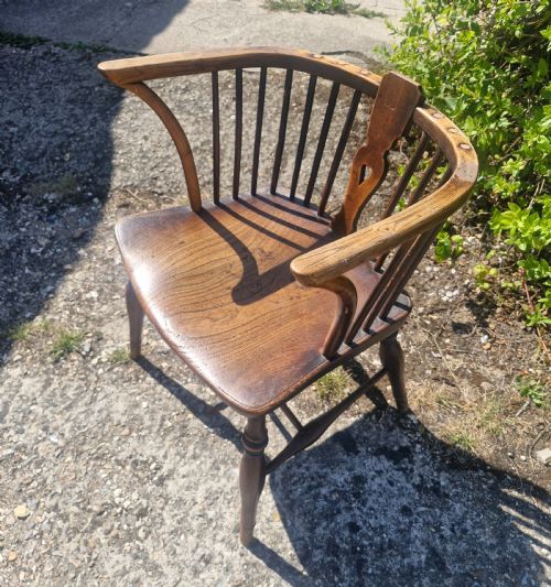 MID 19TH WINDSOR DESK ARMCHAIR WITH INITIALS TO BACK SPLAT - ADDITIONAL PHOTO 4