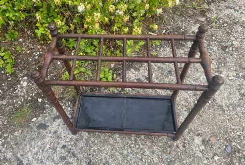 LATE VICTORIAN WALKING STICK AND UMBRELLA STAND