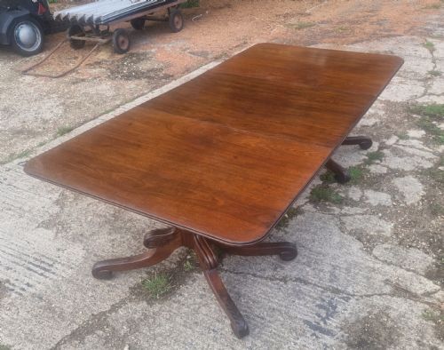 REGENCY MAHOGANY DOUBLE PEDESTAL DINING TABLE WITH EXTRA LEAF - ADDITIONAL PHOTO 5