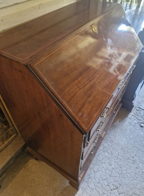 LATE GEORGIAN INLAID MAHOGANY 4 DRAWER BUREAU - ADDITIONAL PHOTO 8