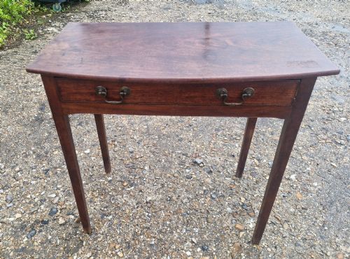 Small Georgian Mahogany Side Table.