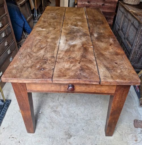 Good Solid  Farmhouse Kitchen Dining Table.