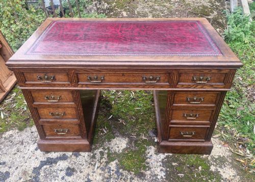 Oak Kneehole Pedestal Writing Desk