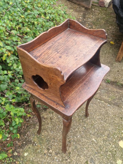 19TH CENTURY FRENCH OAK BEDSIDE TABLE WITH DRAWER - ADDITIONAL PHOTO 4