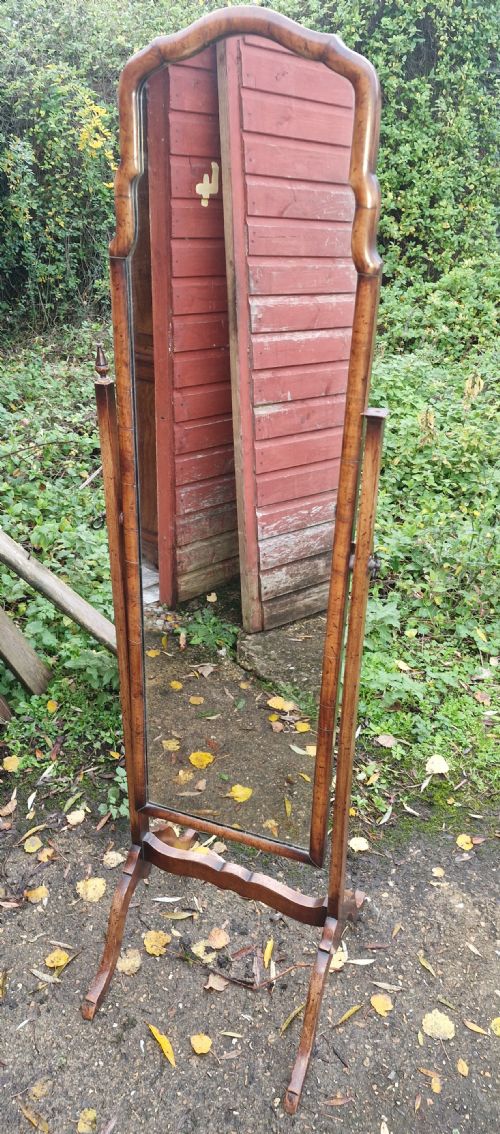 Early 20th Century Walnut Cheval Dressing Mirror  .