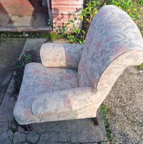 VICTORIAN UPHOLSTERED CHILD'S ARMCHAIR - ADDITIONAL PHOTO 2