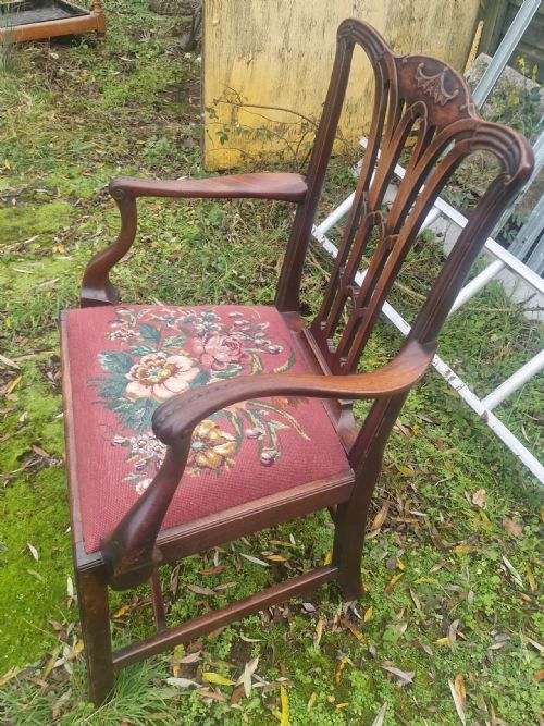 EARLY 19TH CENTURY MAHOGANY DESK ARMCHAIR - ADDITIONAL PHOTO 1