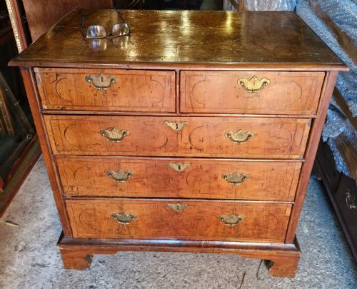EARLY 18TH CENTURY WALNUT CHEST OF DRAWERS FOR RESTORATION Q - ADDITIONAL PHOTO 3