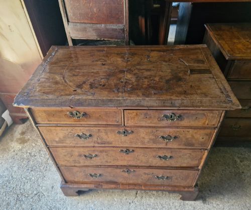 EARLY 18TH CENTURY WALNUT CHEST OF DRAWERS FOR RESTORATION - ADDITIONAL PHOTO 15