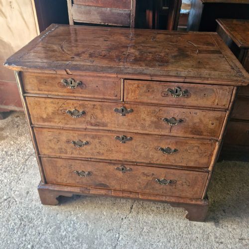 EARLY 18TH CENTURY WALNUT CHEST OF DRAWERS FOR RESTORATION - ADDITIONAL PHOTO 17