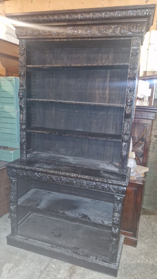 USEFUL AND TALL CARVED OAK OPEN FRONT BOOKCASE - ADDITIONAL PHOTO 3