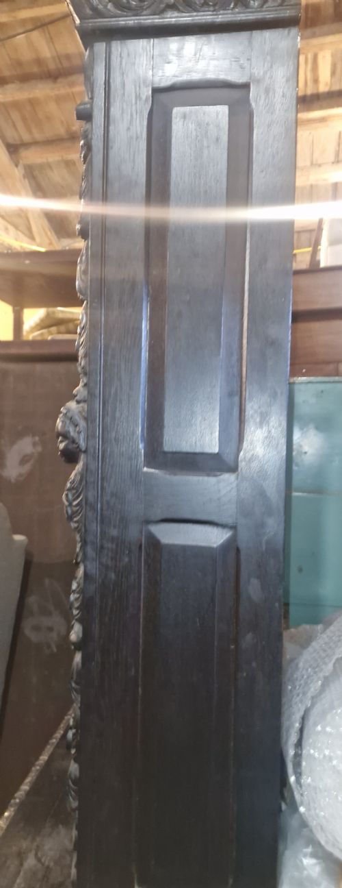 USEFUL AND TALL CARVED OAK OPEN FRONT BOOKCASE - ADDITIONAL PHOTO 7
