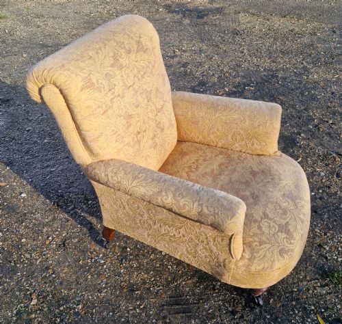 LATE VICTORIAN UPHOLSTERED ARMCHAIR IN THE STYLE OF HOWARD - ADDITIONAL PHOTO 8