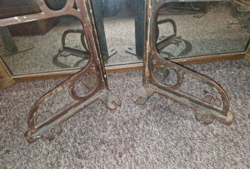 SET OF 4 INDUSTRIAL MACHINIST STOOLS - ADDITIONAL PHOTO 1