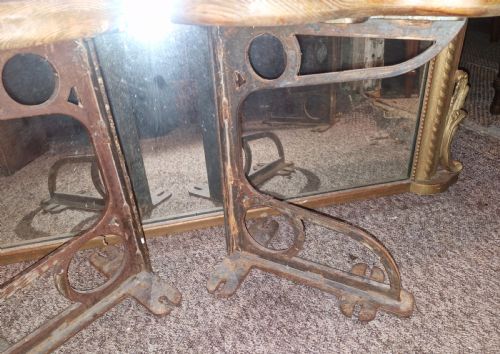 SET OF 4 INDUSTRIAL MACHINIST STOOLS - ADDITIONAL PHOTO 2
