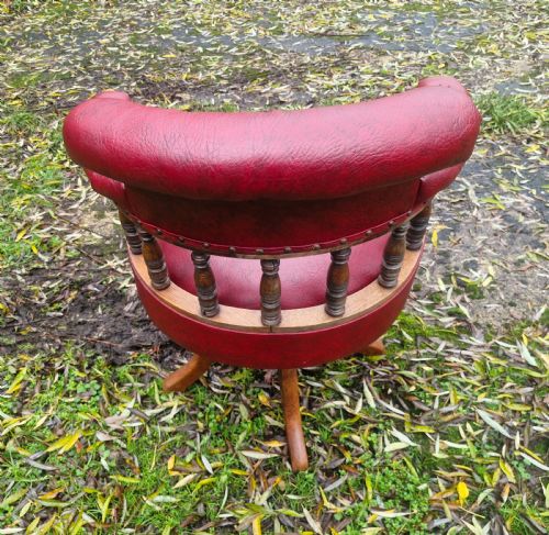 LATE VICTORIAN OAK UPHOLSTERED REVOLVING DESK ARMCHAIR - ADDITIONAL PHOTO 2