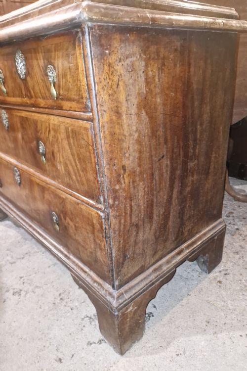 EARLY 18TH CENTURY WALNUT ESCRITOIRE - ADDITIONAL PHOTO 28
