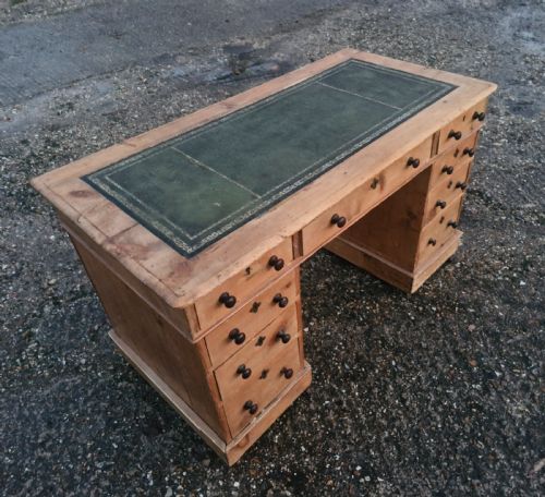 19TH CENTURY PINE KNEEHOLE PEDESTAL WRITING DESK - ADDITIONAL PHOTO 5