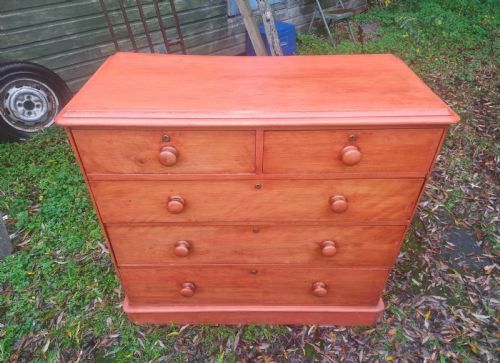 VICTORIAN PINE CHEST OF DRAWERS - ADDITIONAL PHOTO 2