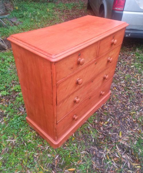 VICTORIAN PINE CHEST OF DRAWERS - ADDITIONAL PHOTO 4
