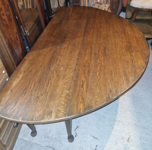 LARGE OAK GATE LEG DINING TABLE - ADDITIONAL PHOTO 4