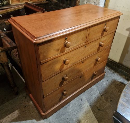 VICTORIAN PINE CHEST OF DRAWERS - ADDITIONAL PHOTO 6