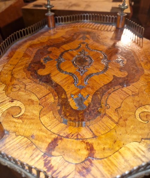 PAIR OF LATE 19TH CENTURY MARQUETRY ETAGERES - ADDITIONAL PHOTO 8