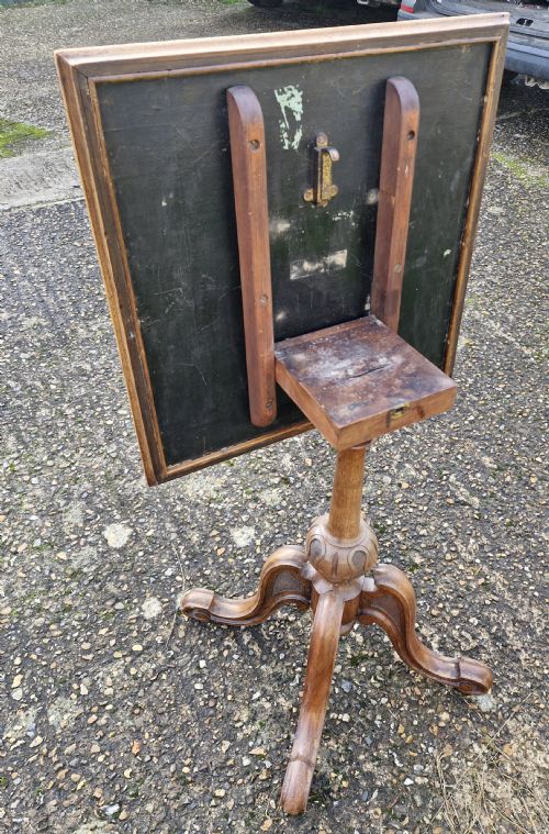 19TH CENTURY CHESS TABLE - ADDITIONAL PHOTO 2