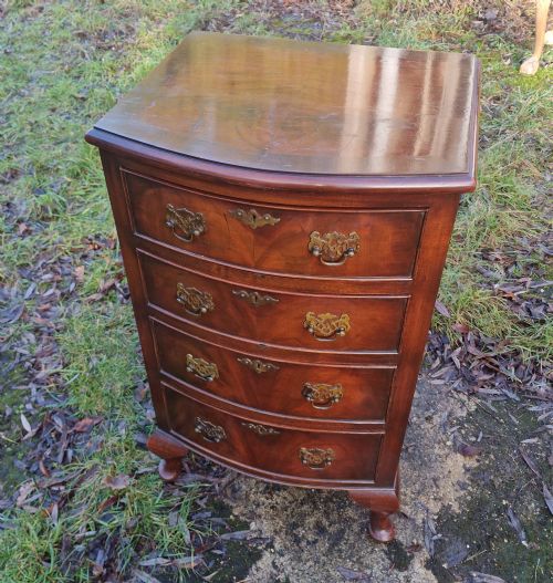 EARLY 20TH CENTURY SMALL MAHOGANY CHEST OF DRAWERS - ADDITIONAL PHOTO 1