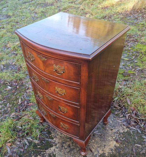 EARLY 20TH CENTURY SMALL MAHOGANY CHEST OF DRAWERS - ADDITIONAL PHOTO 5